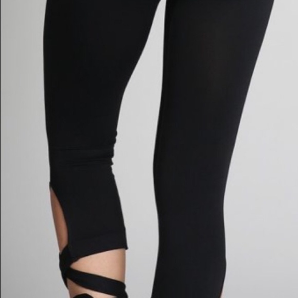 One left! Nikibiki Activewear - Picture 4 of 5